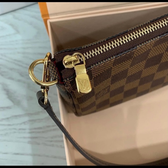 🦄 RARE LV pochette accesories damier ebene NM - Picture 2 of 8